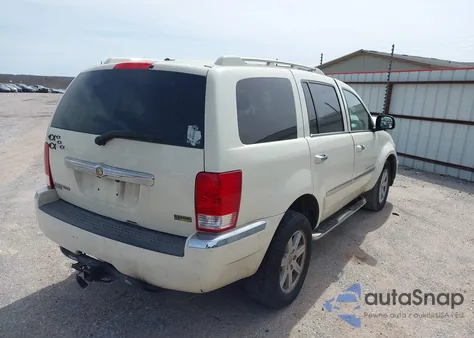 2008 Chrysler Aspen Limited из США, поврежденный, VIN 1A8HX58N68F139174